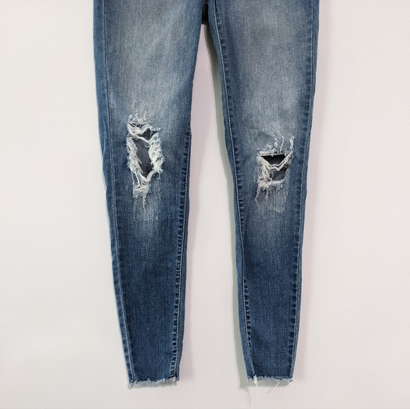 KANCAN Cassandra Skinny Mid Rise Medium Wash Faded Raw Hem Jeans Size 25 - Picture 7 of 13